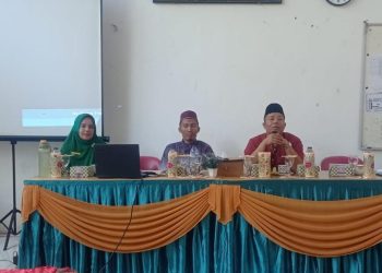 Ajak Kepsek SMP Sukseskan Program Unggulan Pemkab Pasaman Barat, Kadis Pendidikan membuka kegiatan Penulisan Blangko Ijazah SMP dan PPD