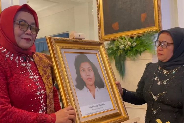 Prabowo Beri Gelar Pahlawan Nasional untuk Marsinah, Dunia Akui Kepemimpinan Humanis Indonesia